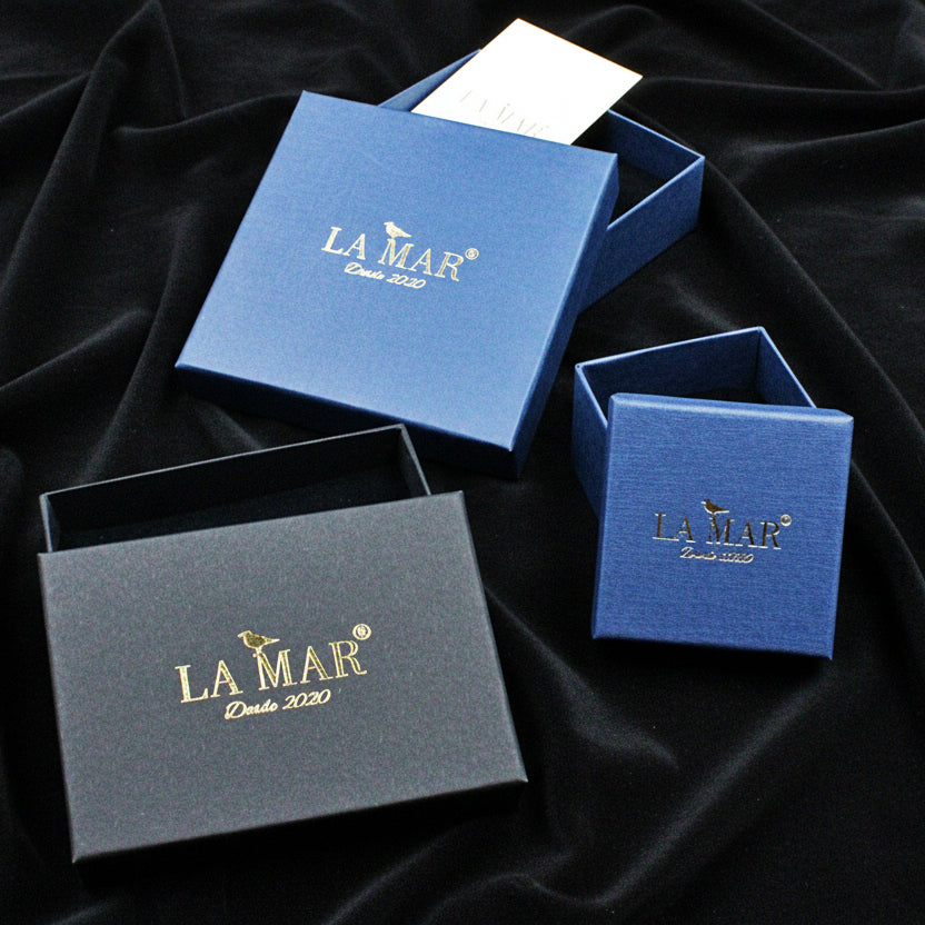 MILOS necklace plated in 18kt gold - a design with character.